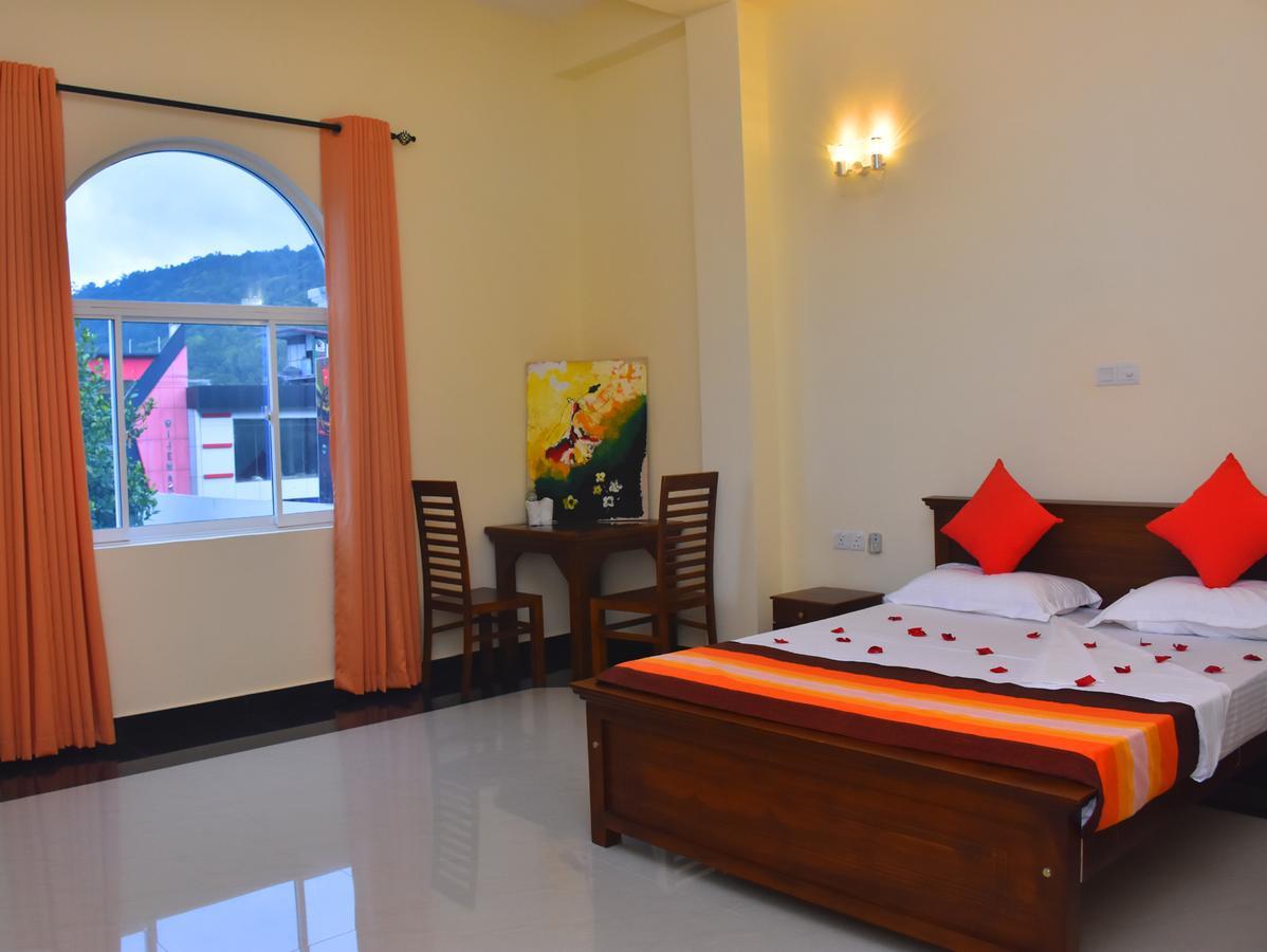 Capitalcity Hotel Бадулла Екстер'єр фото