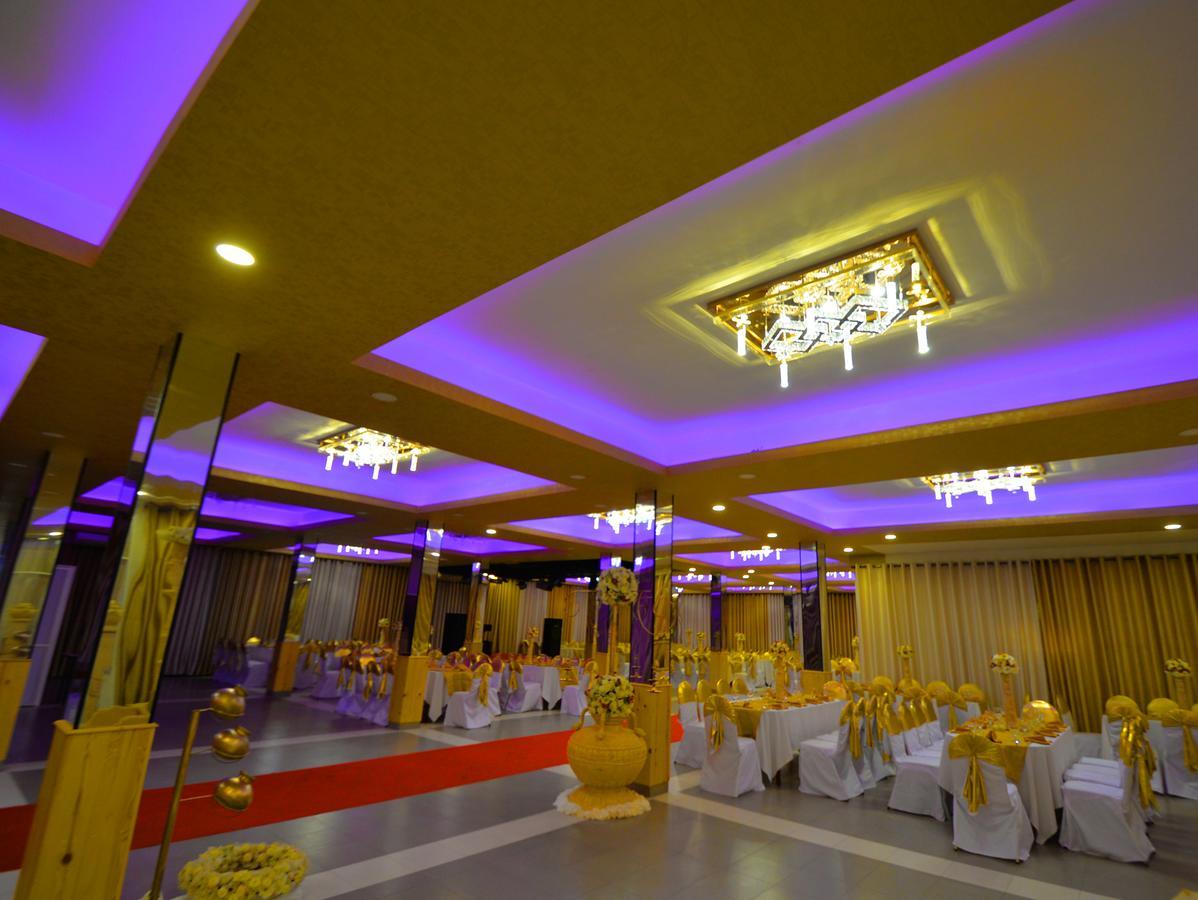 Capitalcity Hotel Бадулла Екстер'єр фото